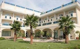 Gardenia Hotel